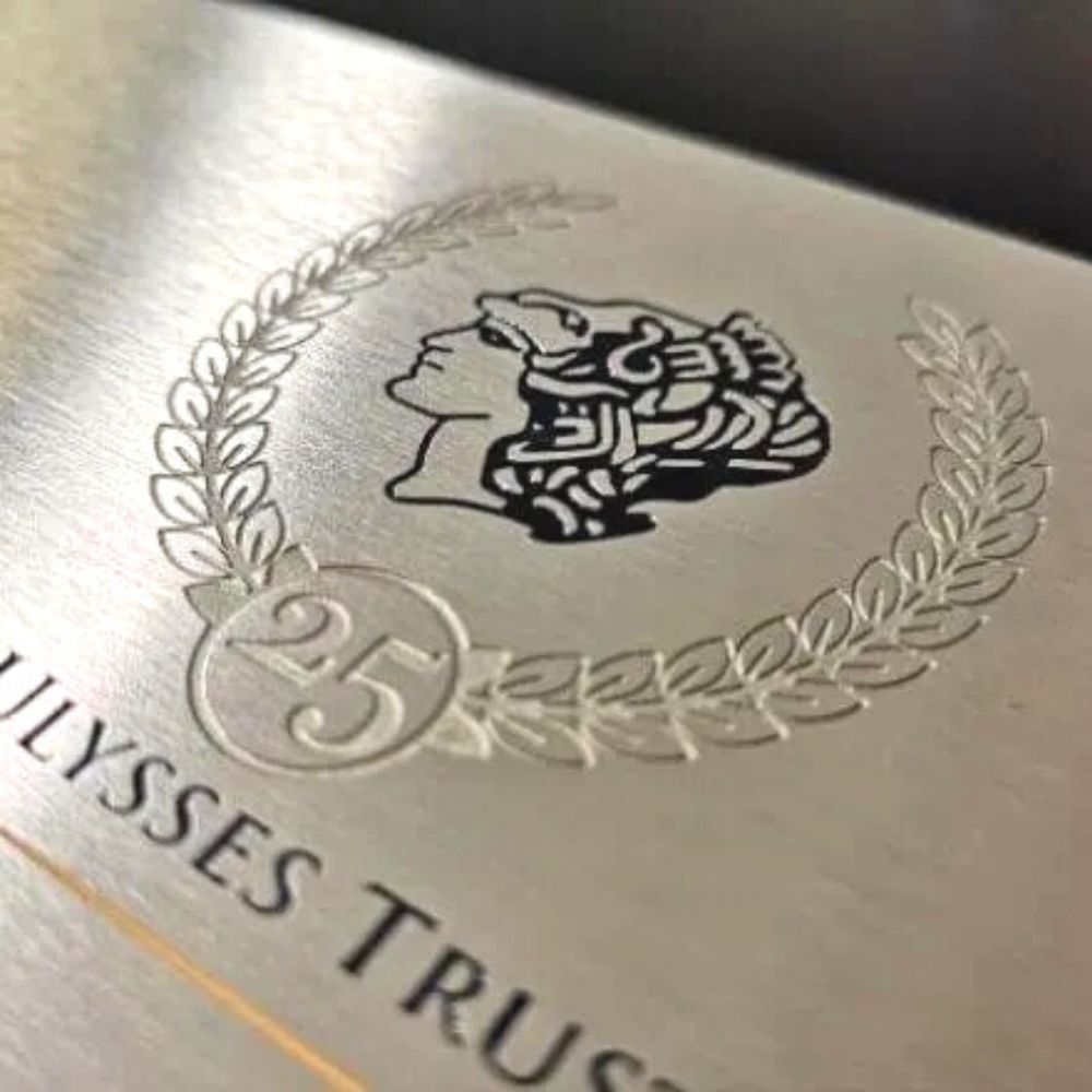 metal card logo effect (4)