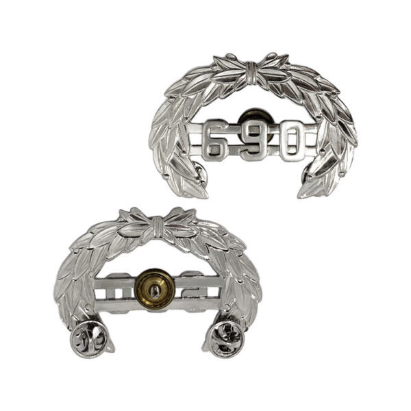 metal beret cap badge front and back
