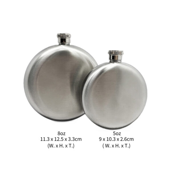 round hip flask in different sizes: 5oz and 8oz