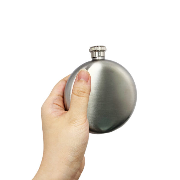 5oz round hip flask matte finishing