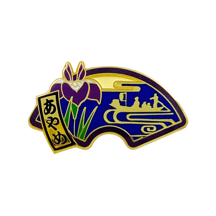 An imitation hardenamel pin